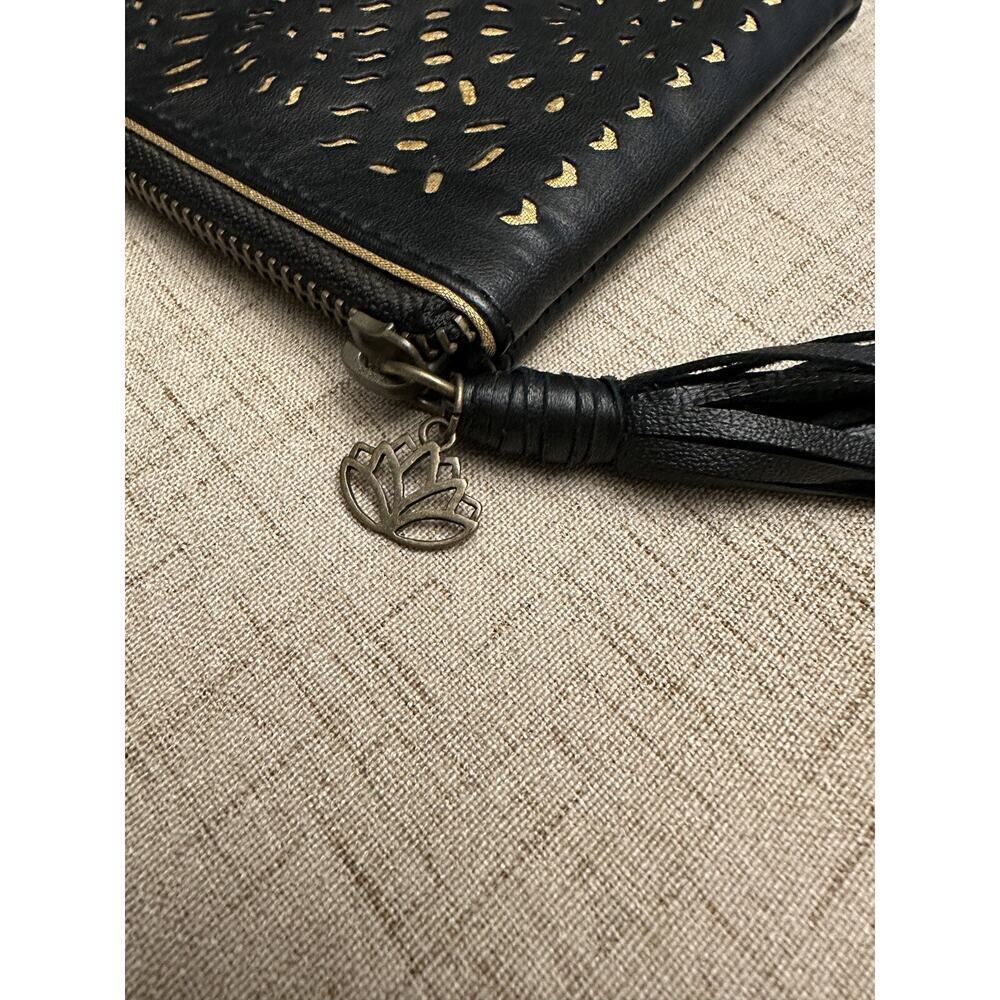 *NWOT BALI BLISS COLLECTIONS Leather Wallet Clutch Lasercut Black Gold Tassle - Picture 5 of 9